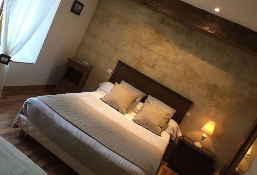 Дом 2 Спальни, Maison D Hotes & Gites Domaine De La Garaye