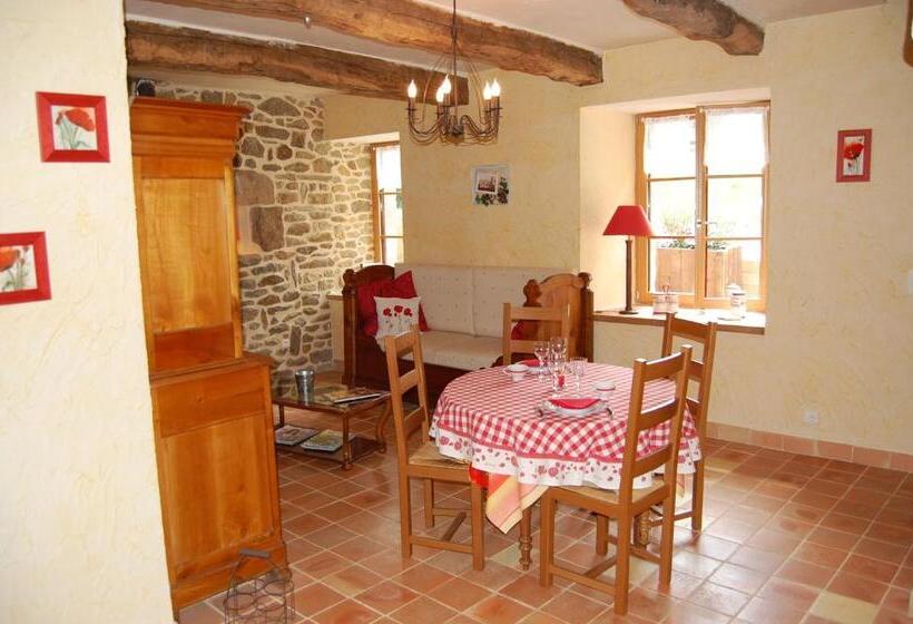 Дом 2 Спальни, Maison D Hotes & Gites Domaine De La Garaye