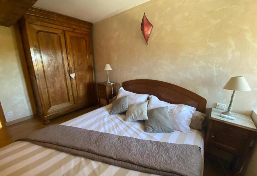 Дом 2 Спальни, Maison D Hotes & Gites Domaine De La Garaye