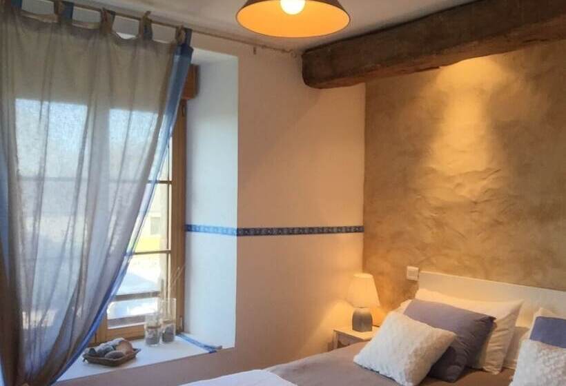 Дом 2 Спальни, Maison D Hotes & Gites Domaine De La Garaye