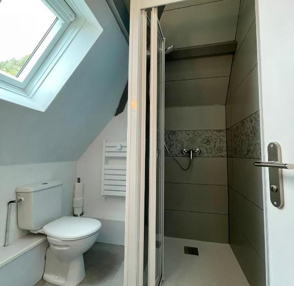 Студио Executive, Manoir De La Houlette