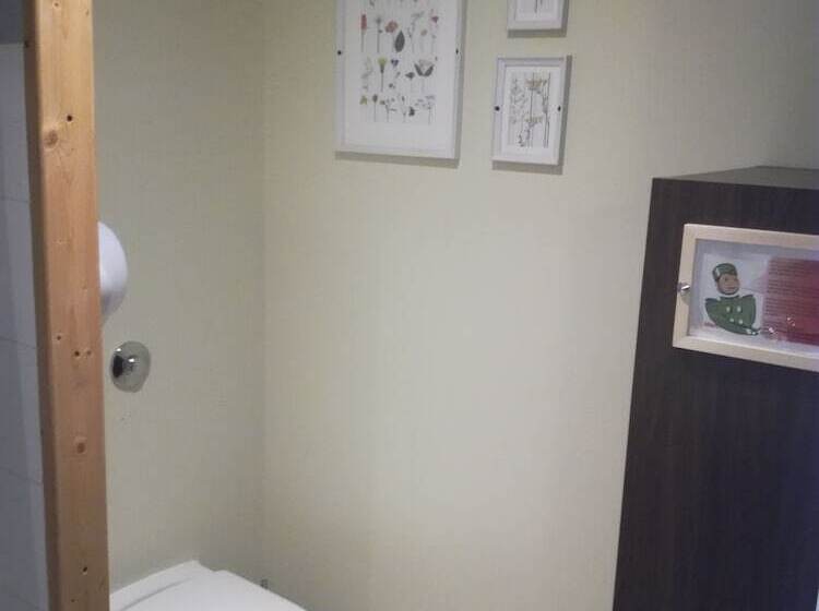 スーペリアの４人部屋, Fasthotel Montpellier Baillargues