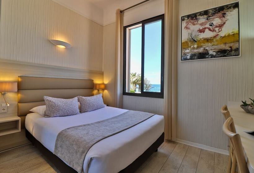 Номер Стандарт Вид на Море, Golf Hôtel