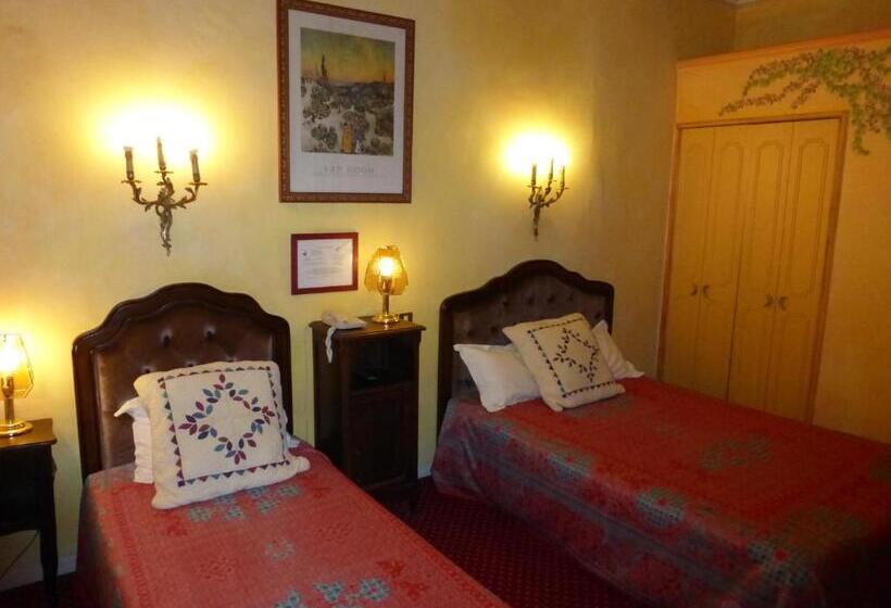 اتاق استاندارد با بالکن, Hôtel Du Fiacre