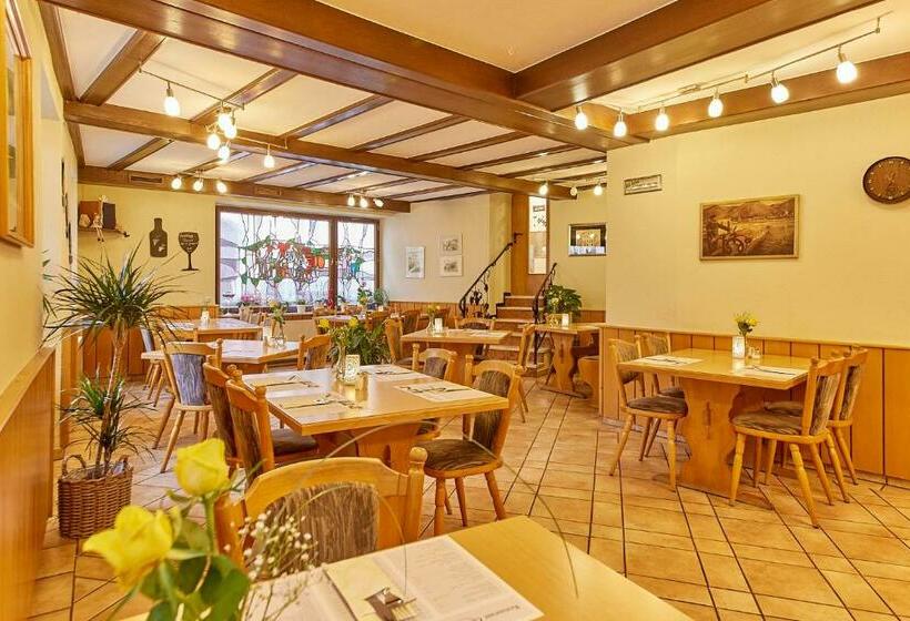 Номер Стандарт Индивидуальный, Restaurant Ehses