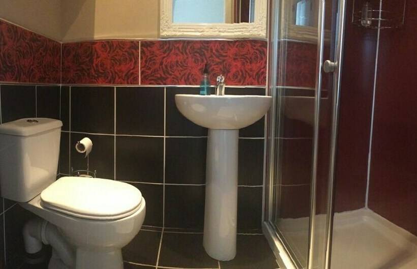 اتاق استاندارد, Gowanfield B&b