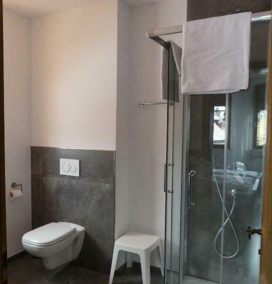 غرفة سوبيريور, Bayerischer Hof