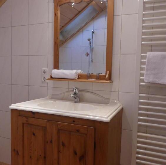 غرفة قياسية, Bayerischer Hof