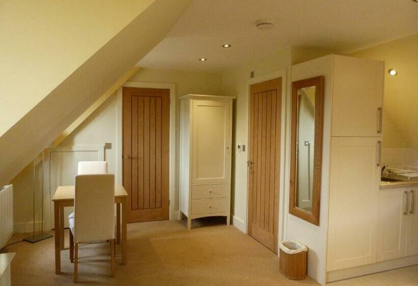 Студио Стандарт Вид на Сад, Glen House Annexe