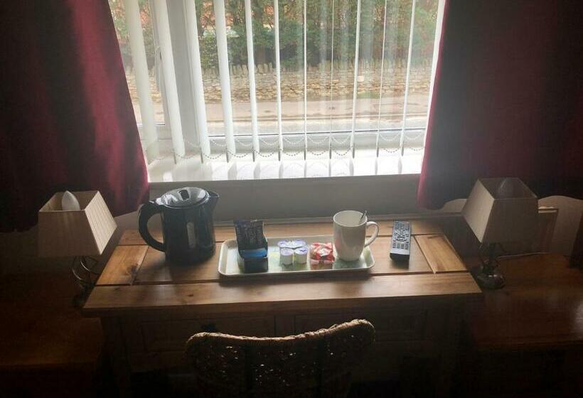 이코노미 룸, Red Lion Accommodation