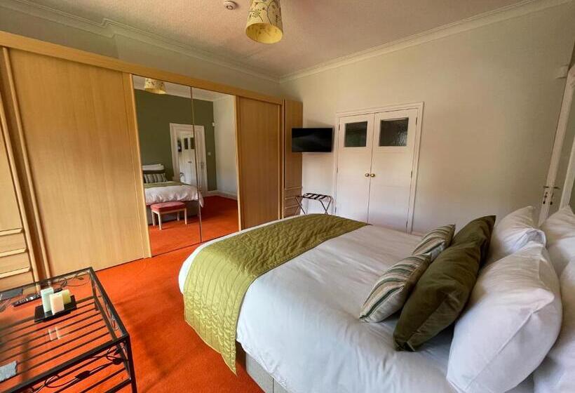 キングサイズベッドのデラックスルーム, Blackburn Villa B&b