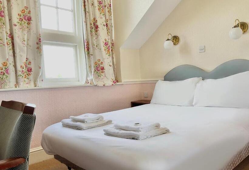 غرفة قياسية, Ashton Court