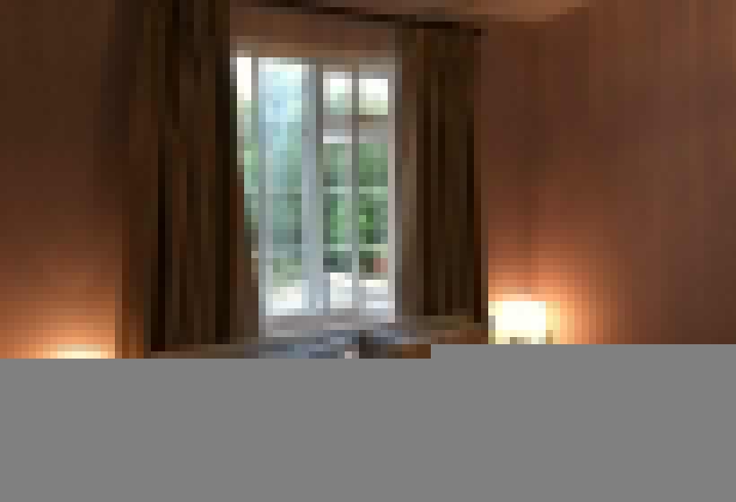 基本间, Leafy Suburban Bed And Breakfast