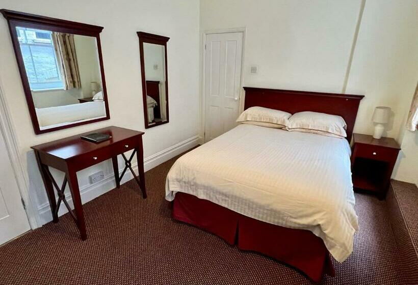 스탠다드 룸, Calverts Hotel   Newport, Isle Of Wight