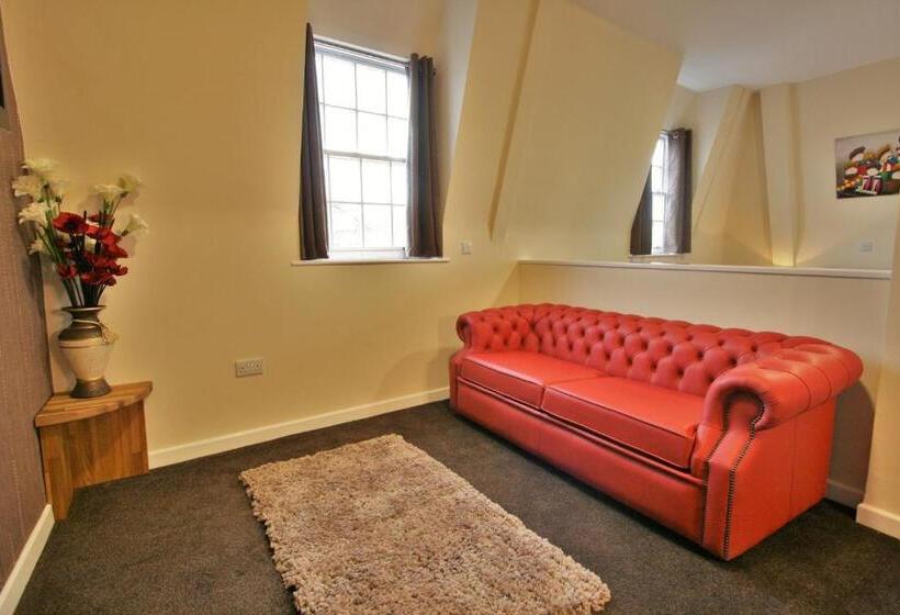 Люкс, Central Hotel Gloucester By Roomsbooked