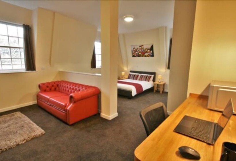 Люкс, Central Hotel Gloucester By Roomsbooked