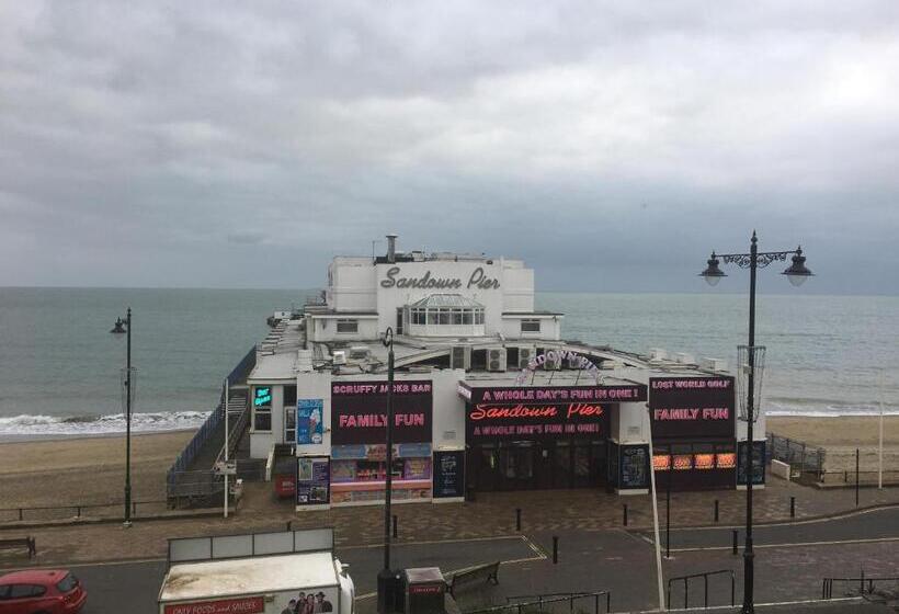 Номер Стандарт Вид на Море, Royal Pier
