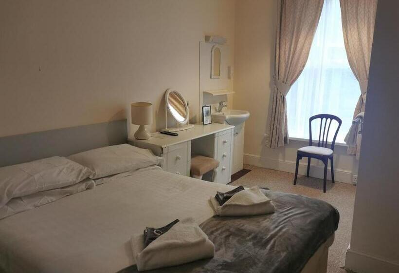 Номер Basic, Royal Pier