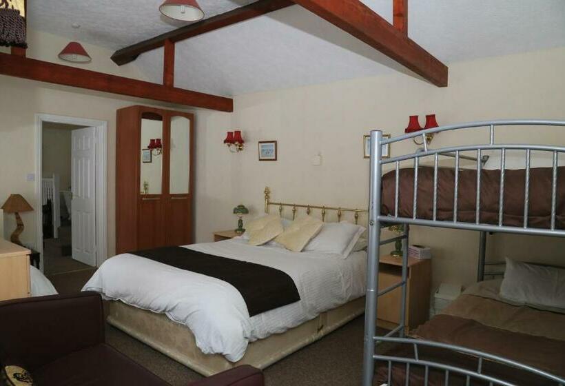 Family Suite, Ladywood House Bed And Breakfast