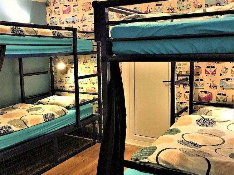 חדר סטנדרט לארבעה, Portrush Holiday Hostel Guesthouse