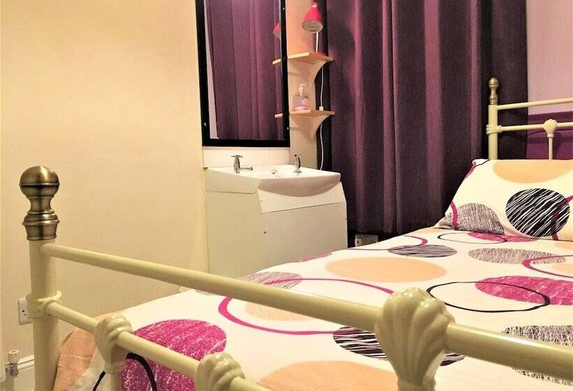 חדר סטנדרט חדר אמבטיה משותף, Portrush Holiday Hostel Guesthouse