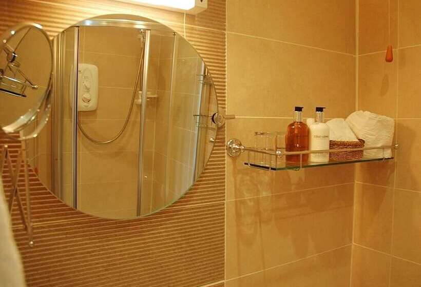 חדר סטנדרט, Newcourt Barton