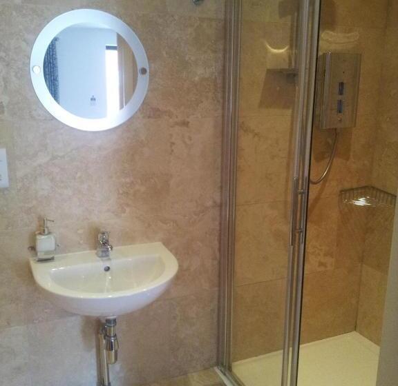 Номер Стандарт, Deangate Motel