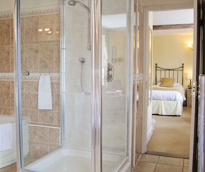 Номер Deluxe, Waveney House