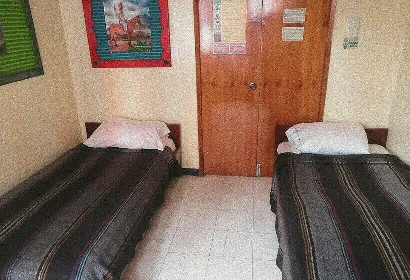 اتاق استاندارد, Flying Donkey