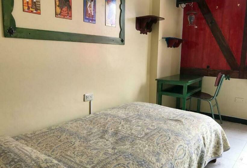 اتاق استاندارد, Flying Donkey