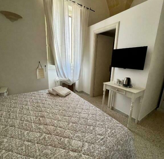 Номер Стандарт, Masseria Mazzetta Salento Corte Del Falconiere B&b