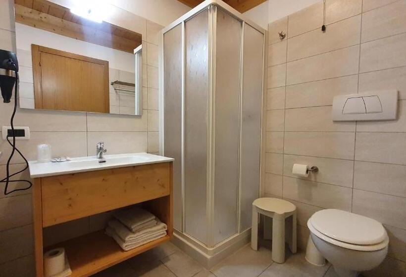 スタンダードトリプルルーム, La Montanina Hotel In Val Di Non