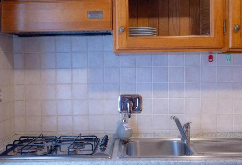 Апартаменты 1 Спальня, Family Apartments Le Chalet