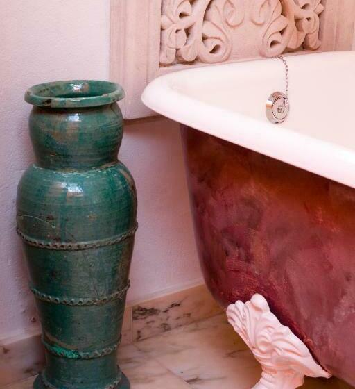 Номер Стандарт, Punta Sur