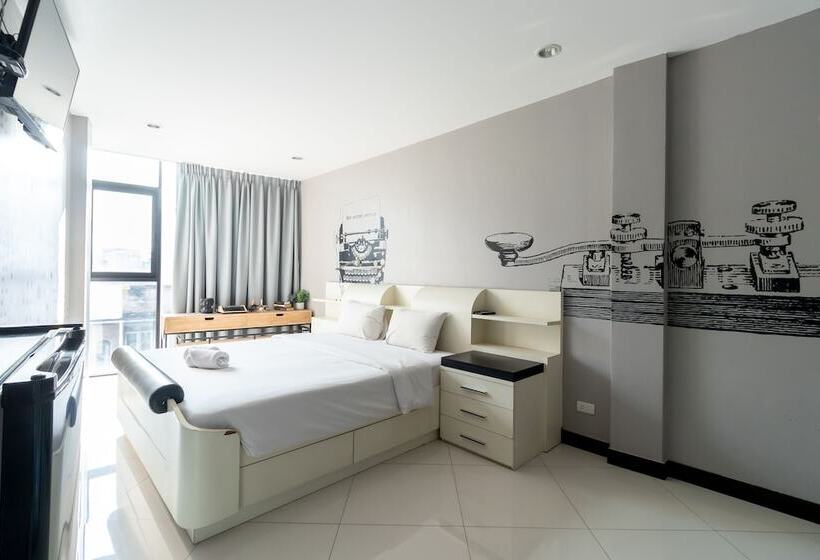 اتاق استاندارد با تخت بزرگ, The Secret Service Bed & Breakfast