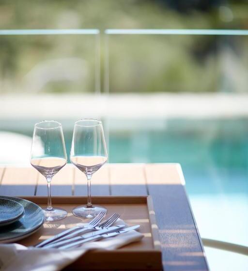 Вилла 2 Спальни, Eagles Villas   Small Luxury Hotels Of The World