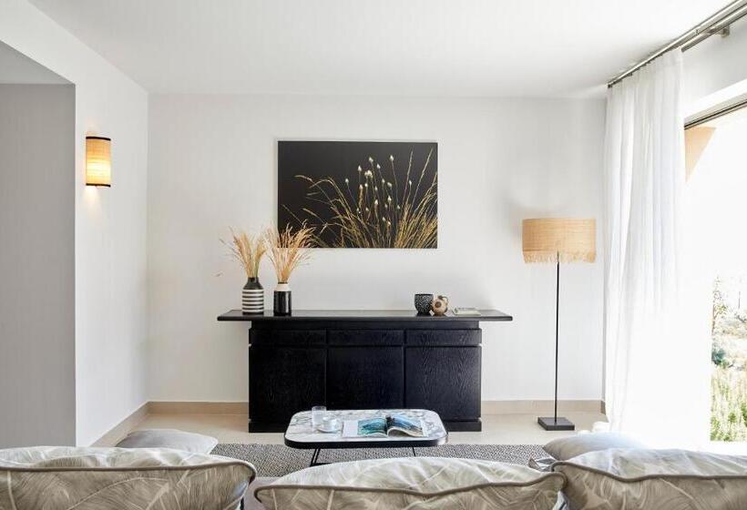 Вилла 3 Спальни, Eagles Villas   Small Luxury Hotels Of The World