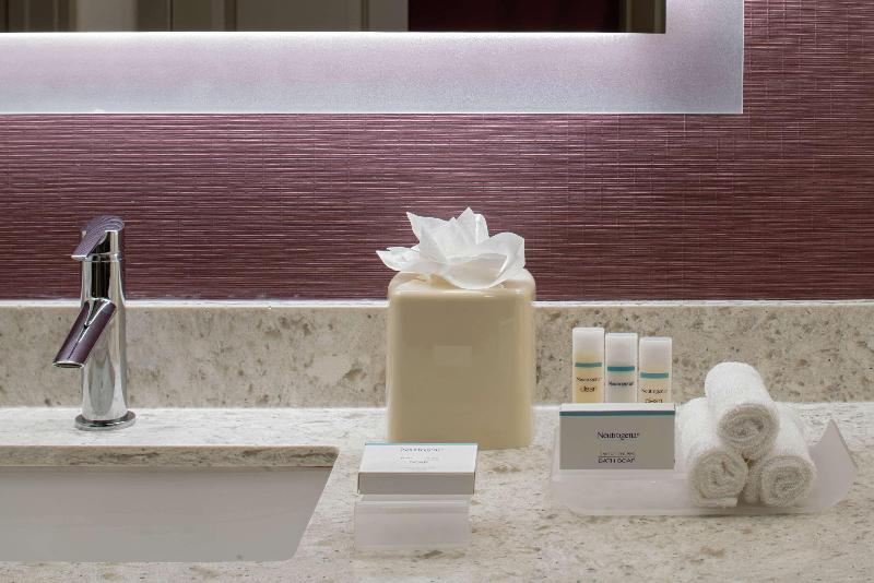 带阳台套房, Homewood Suites By Hilton New Orleans French Quarter