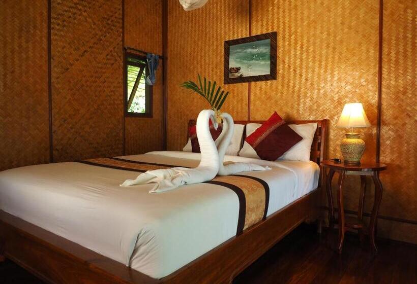بانگلوی استاندارد با چشم‌انداز دریا, Koh Chang Bailan Beach Resort