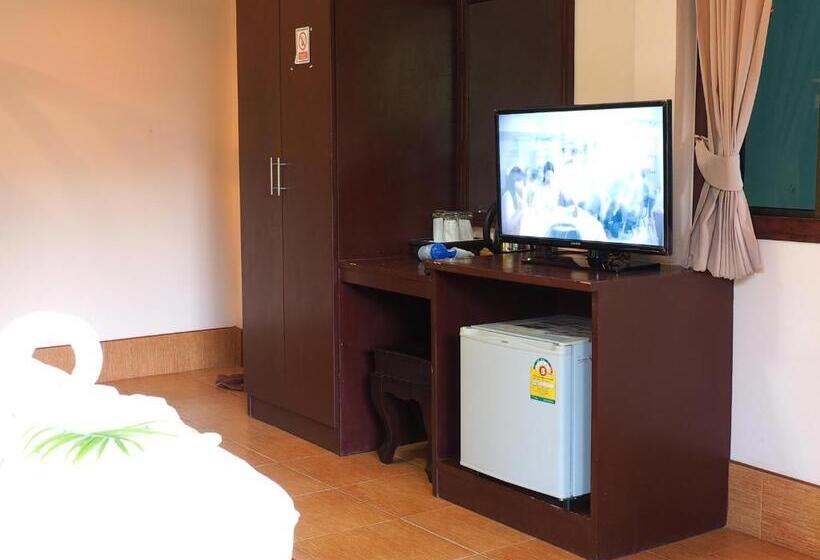 بانگلوی سوپریور, Koh Chang Bailan Beach Resort