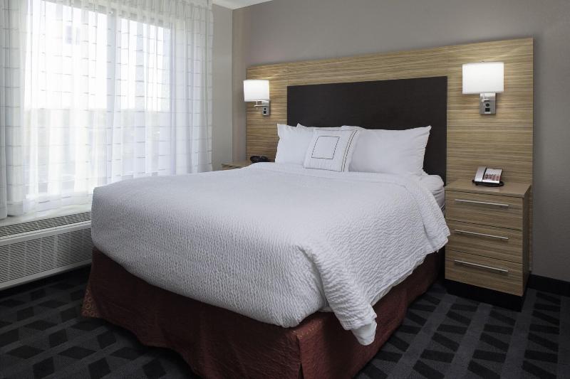 스위트, Towneplace Suites By Marriottdetroit Canton