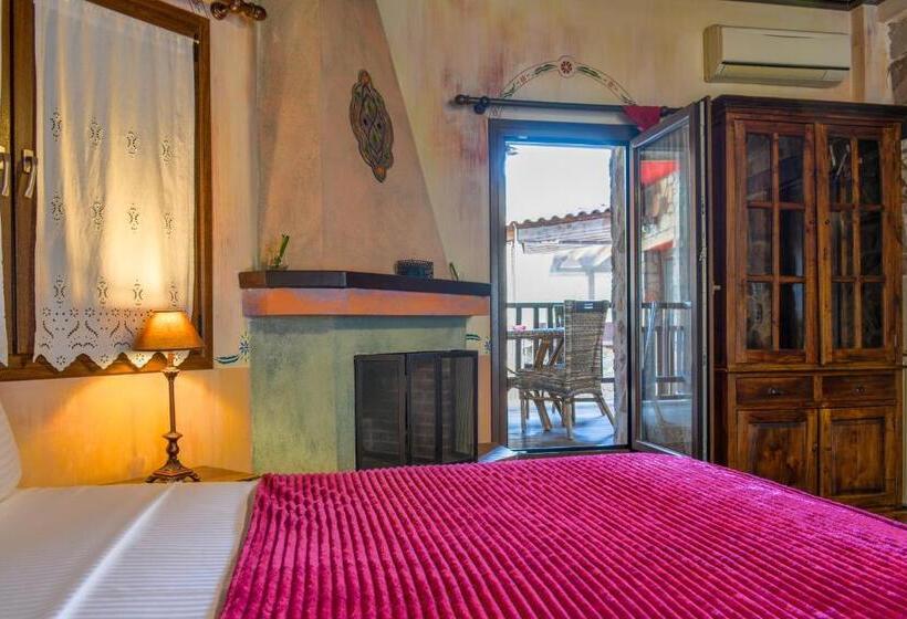 Трехместный Номер Стандарт с Видом, Monastiri Guesthouse