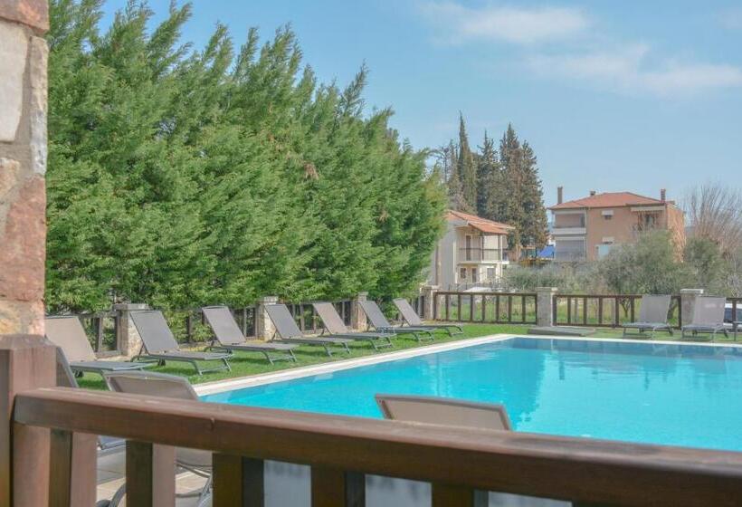 Номер Superior Вид на Бассейн, Monastiri Guesthouse