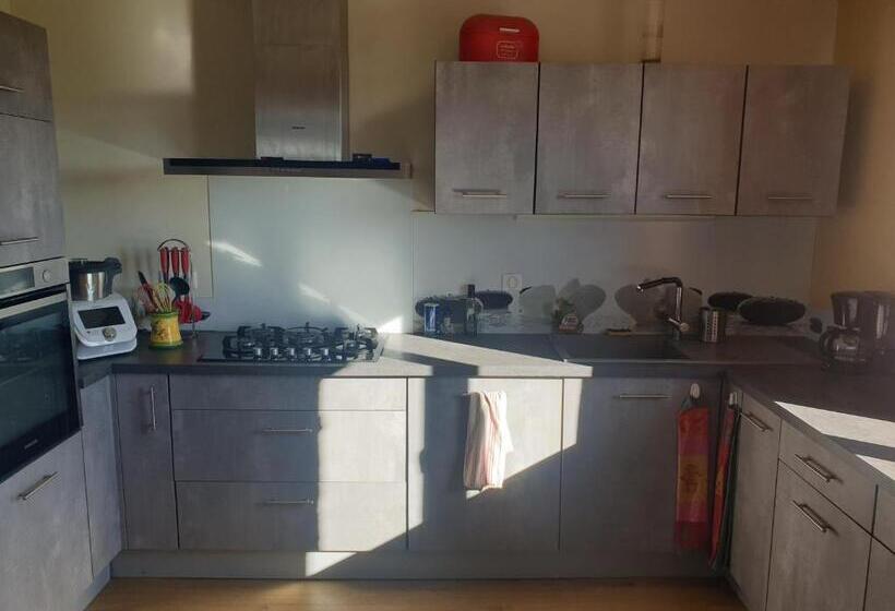 اتاق استاندارد, Chambre Avec Cuisine équipée Sur Demande