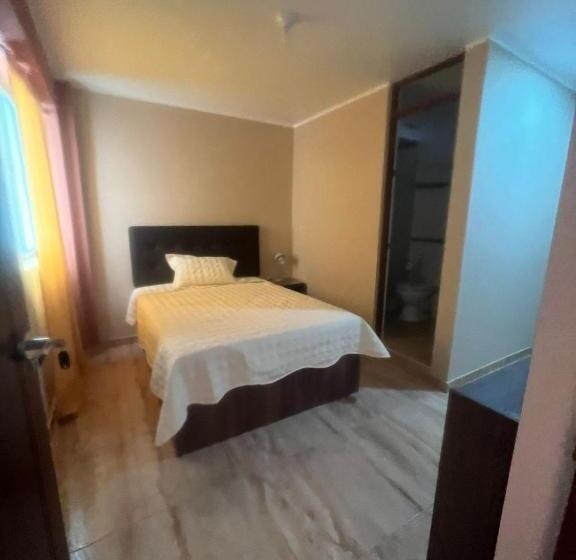 Номер Стандарт, Cardos Hostal