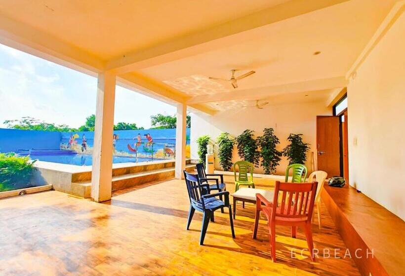 Номер Стандарт, Hangout Resort Muttukadu By Phr