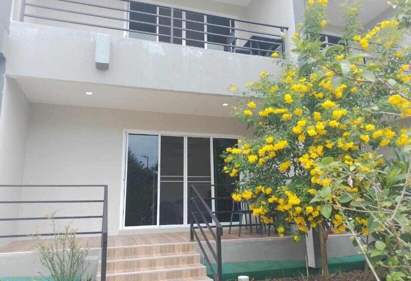 Номер Стандарт, Loma Beach Resort