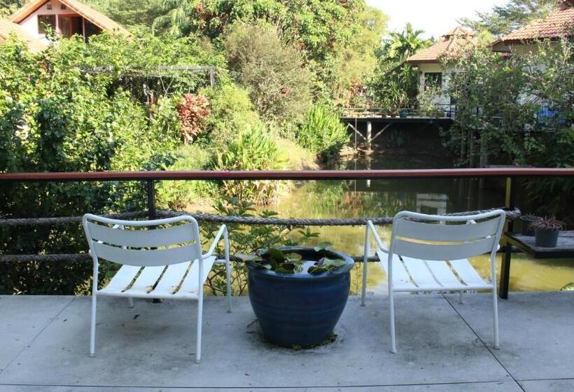 Номер Стандарт с Террасой, Navari Homestay