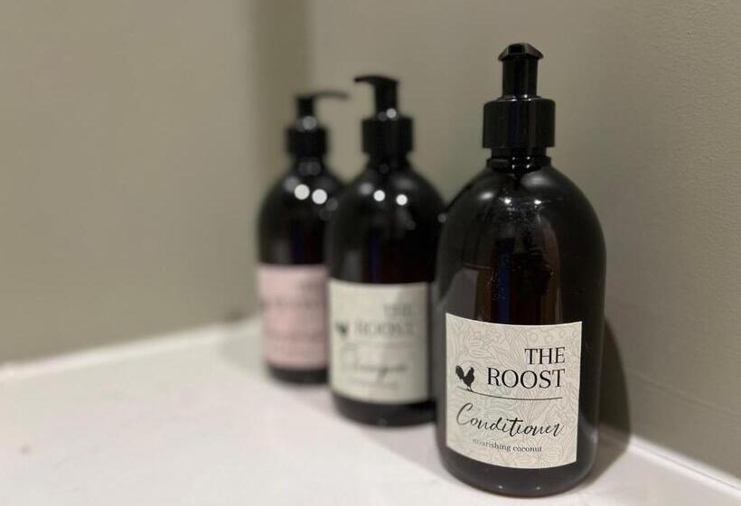 Номер Deluxe, The Roost