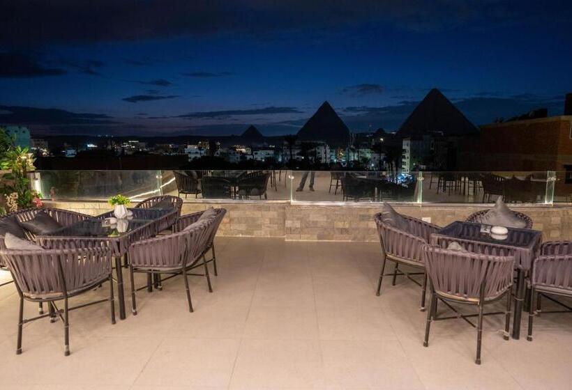 اتاق استاندارد, Tuya Pyramids